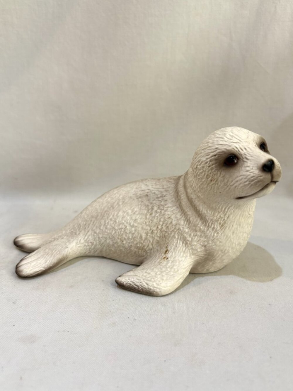 House of Global Art Harvey Knox Kingdom White Seal Figurine Japan Vintage